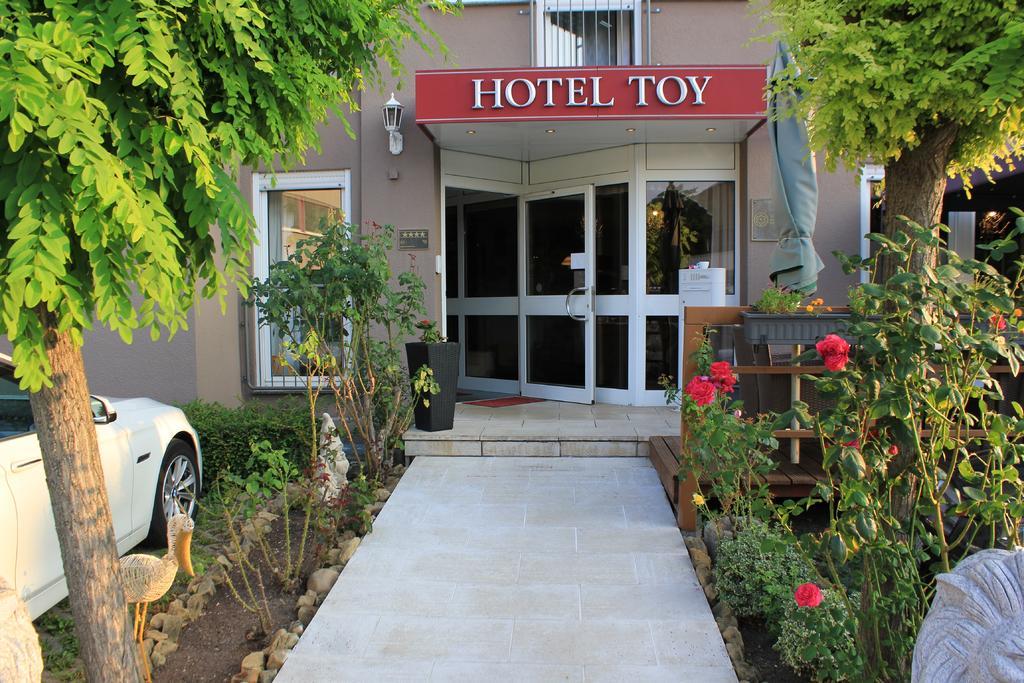 גרלינגן Hotel Toy מראה חיצוני תמונה